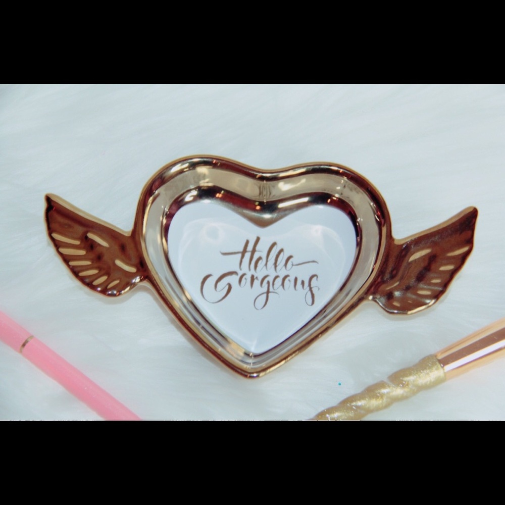 heart jewelry tray